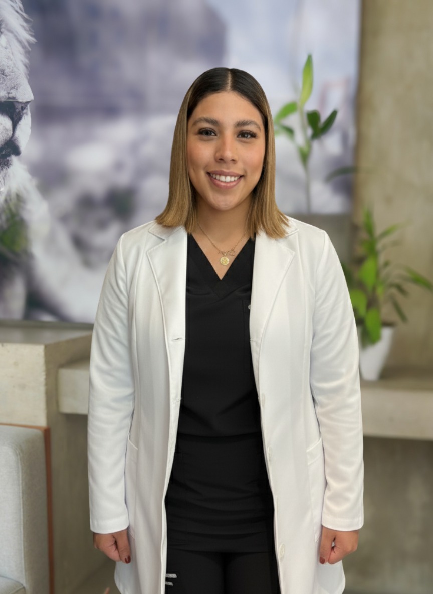 Dra Amairani Romero